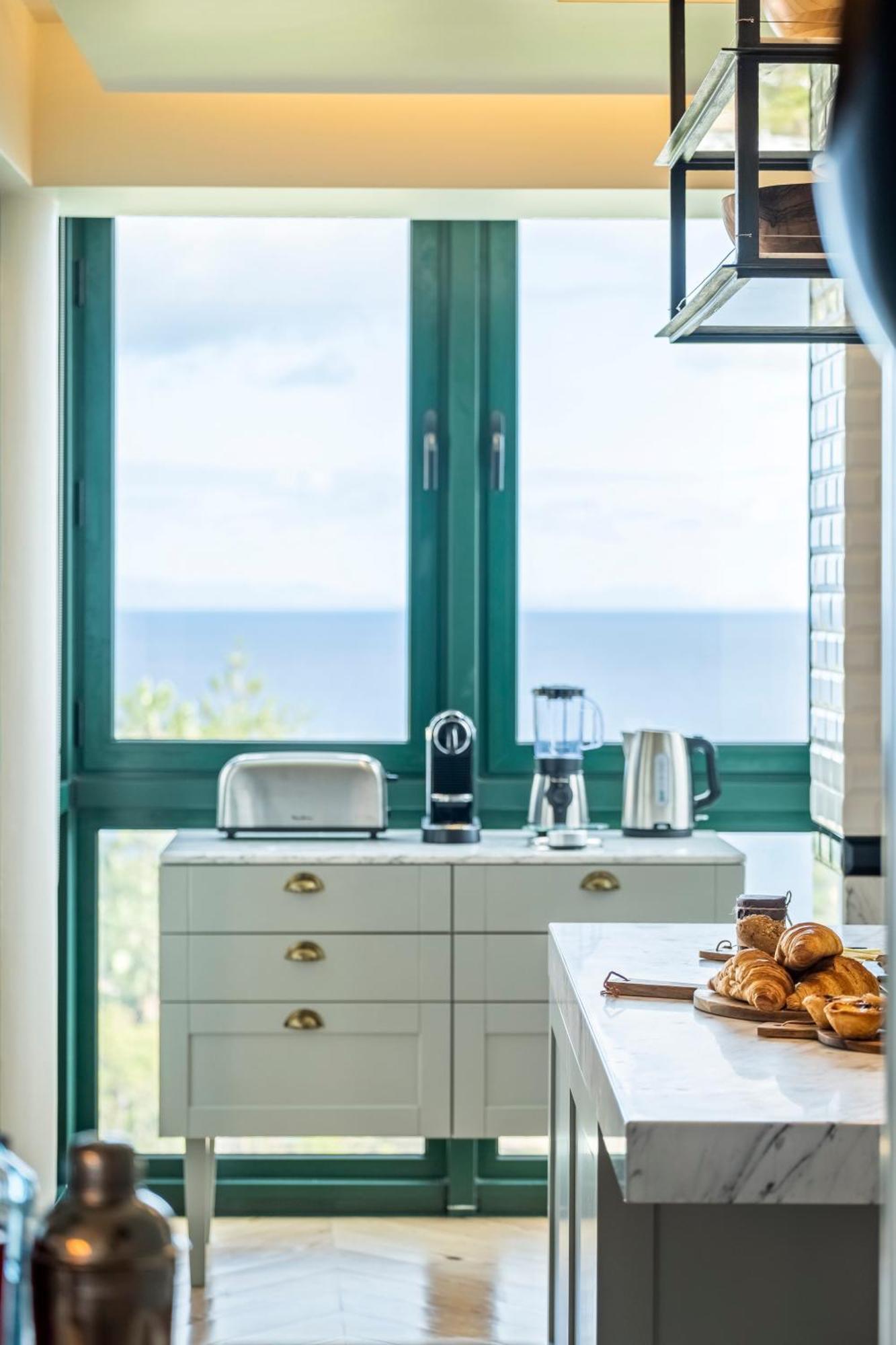 شقة Luxury Oceanfront At Reid'S Gardens فونشال المظهر الخارجي الصورة